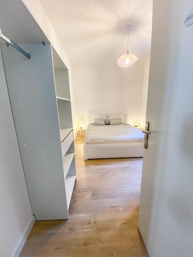 Apt Bord De Mer, Hypercentre Dinard, Parking Prive Екстер'єр фото