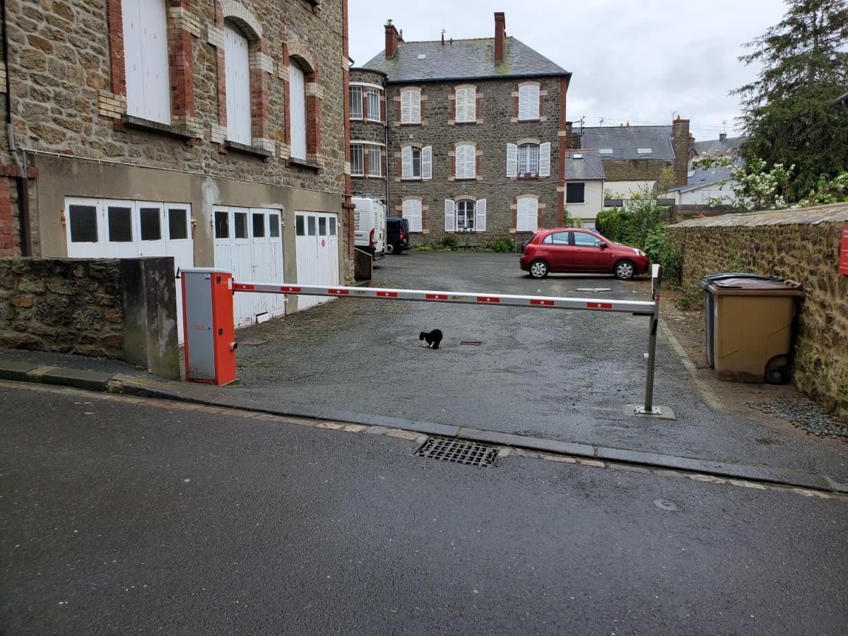 Apt Bord De Mer, Hypercentre Dinard, Parking Prive Екстер'єр фото
