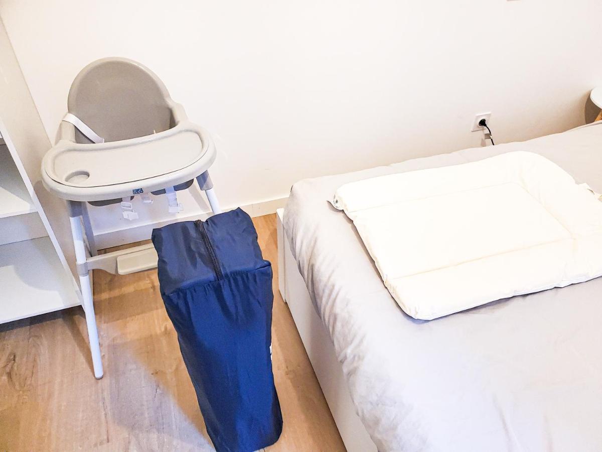 Apt Bord De Mer, Hypercentre Dinard, Parking Prive Екстер'єр фото
